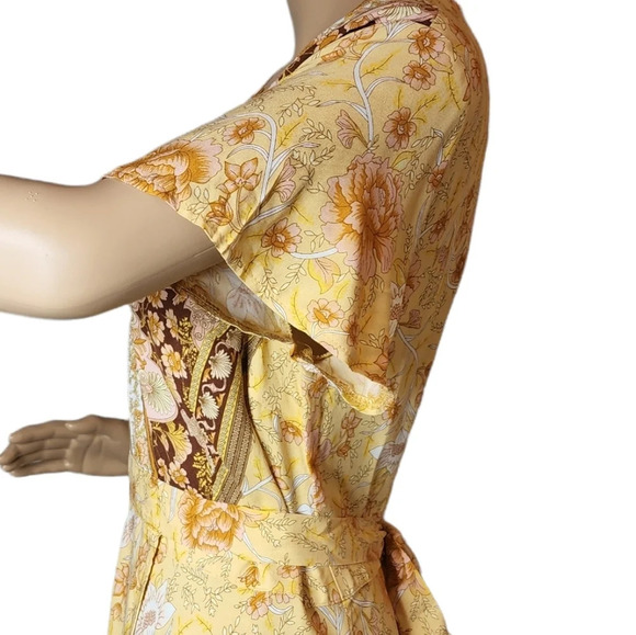 NWT Zesica Wrap Dress Yellow Floral Size Small - Picture 12 of 16